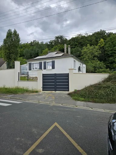 Création d'une clôture et pose de portail en aluminium motorisé à Berneuil-sur-Aine, Compiègne, LCDT La Coopérative des Travaux