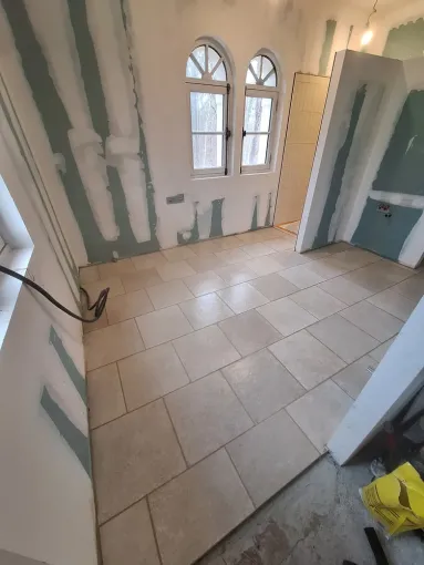 Création de trois salles de bain dans une maison de maître à Compiègne, Compiègne, LCDT La Coopérative des Travaux