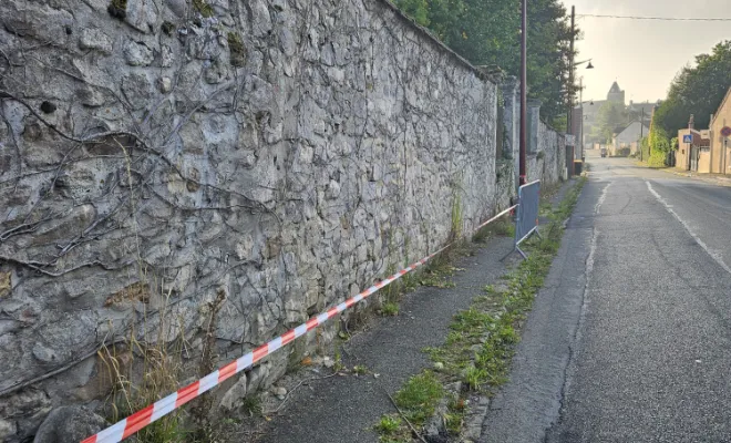 Réparation du mur de clôture du château de Lévignen, Compiègne, LCDT La Coopérative des Travaux