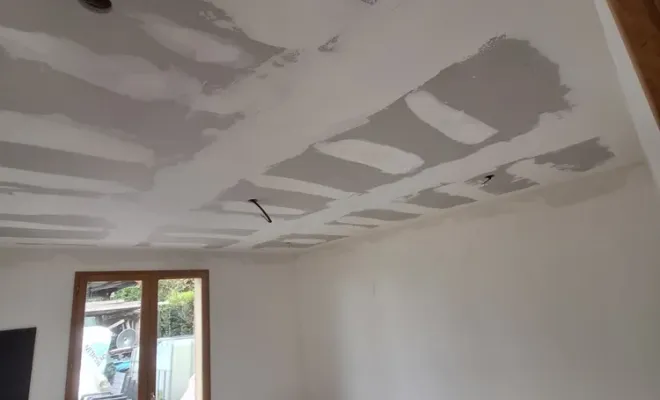 Réfection du faux plafond en BA13 sur rail mécanique à Compiègne, Compiègne, LCDT La Coopérative des Travaux