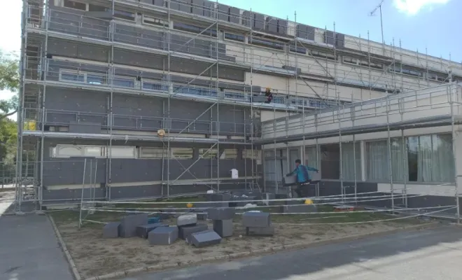 Isolation thermique extérieure de l'école maternelle Jean Moulin à Soissons, Compiègne, LCDT La Coopérative des Travaux