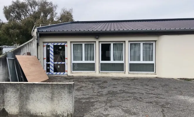 Remplacement des menuiseries extérieures et isolation thermique extérieure sur l'école maternelle Fiolet à Soissons, Compiègne, LCDT La Coopérative des Travaux