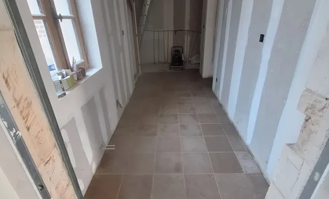 Pose de pierre naturelle dans un pavillon de maître à Compiègne, Compiègne, LCDT La Coopérative des Travaux